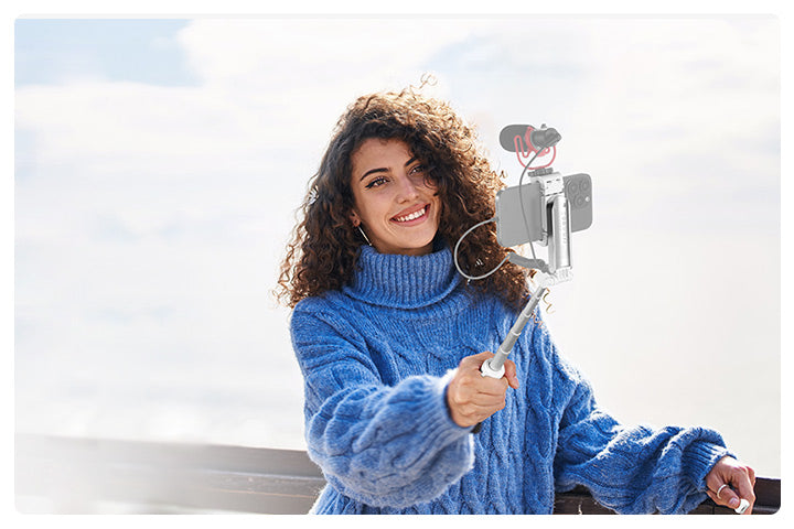 Les meilleurs perches à selfie pour les voyages et la photographie en extérieur en 2026